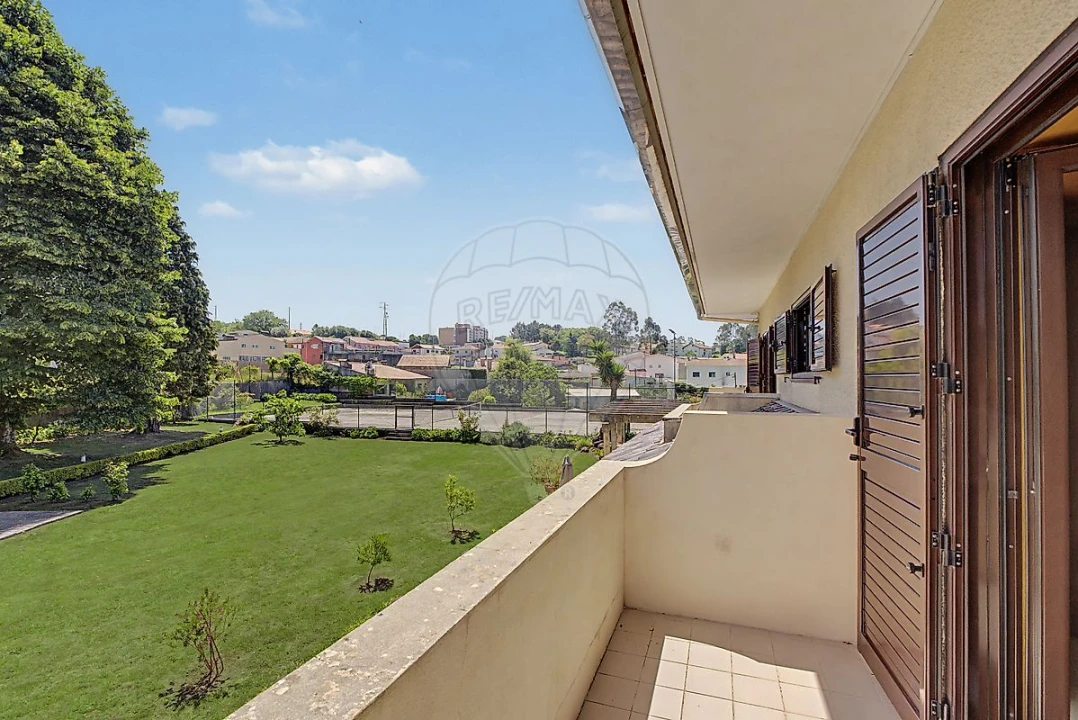 Quinta T6 para Venda em Argoncilhe Foto 15