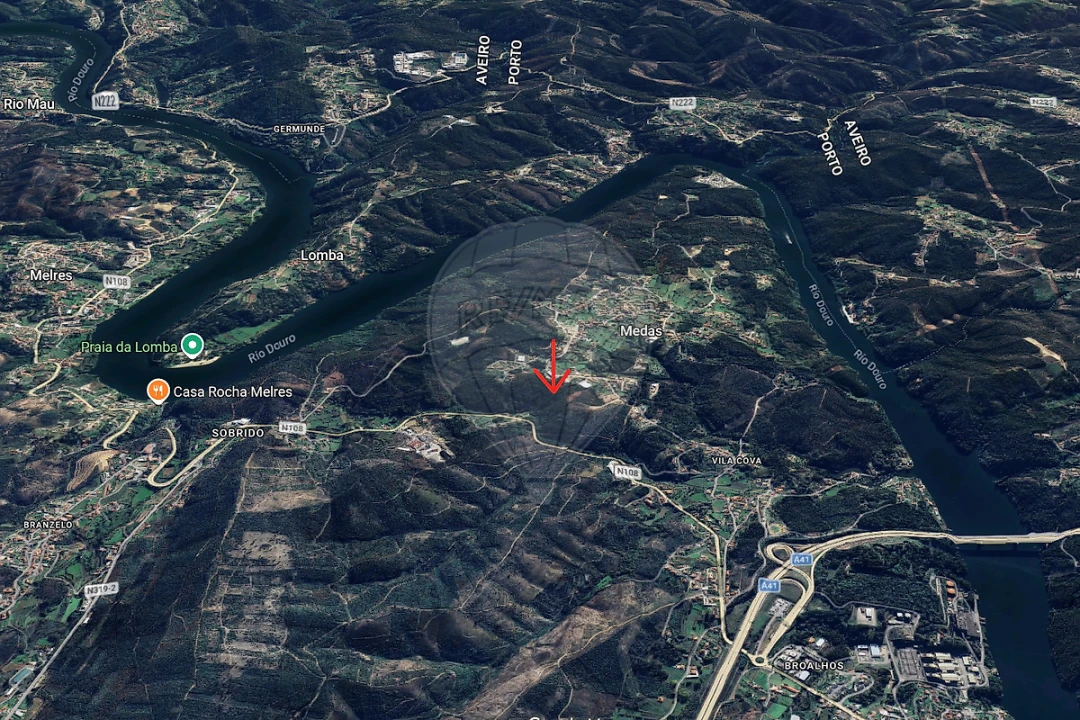 Terreno para Venda em Melres e Medas Foto 1