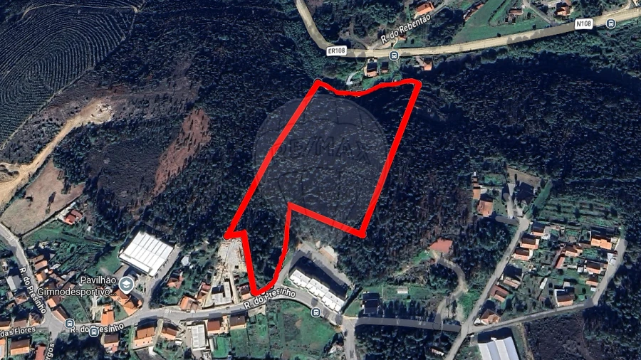Terreno para Venda em Melres e Medas