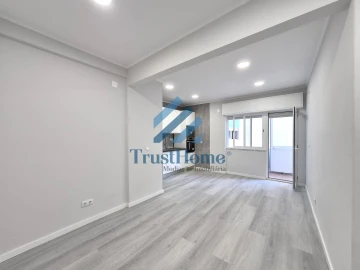 Apartamento para Venda em Venteira