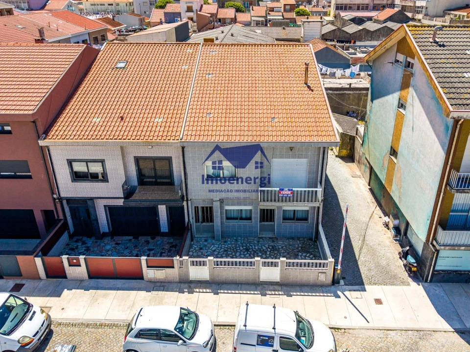 Moradia T5 para Venda em Vila do Conde Foto 1