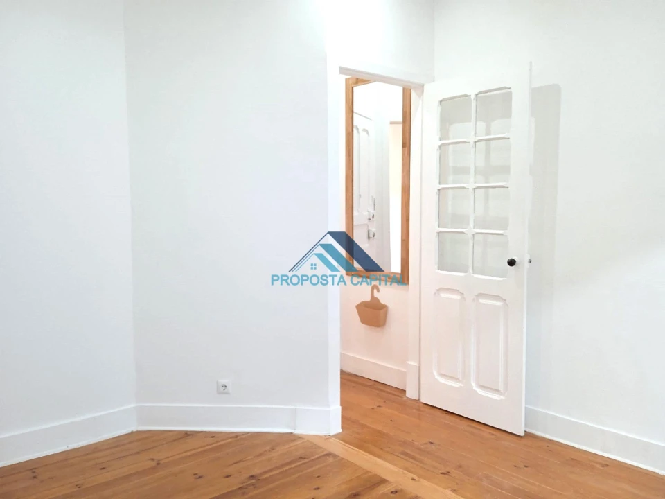 Apartamento T1 para Venda em Penha de França Foto 9