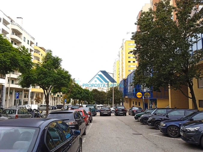 Apartamento T1 para Venda em Penha de França Foto 24