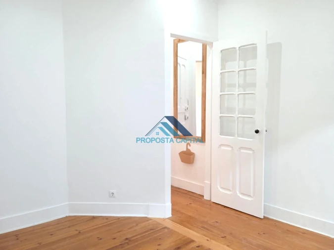 Apartamento T1 para Venda em Penha de França Foto 9