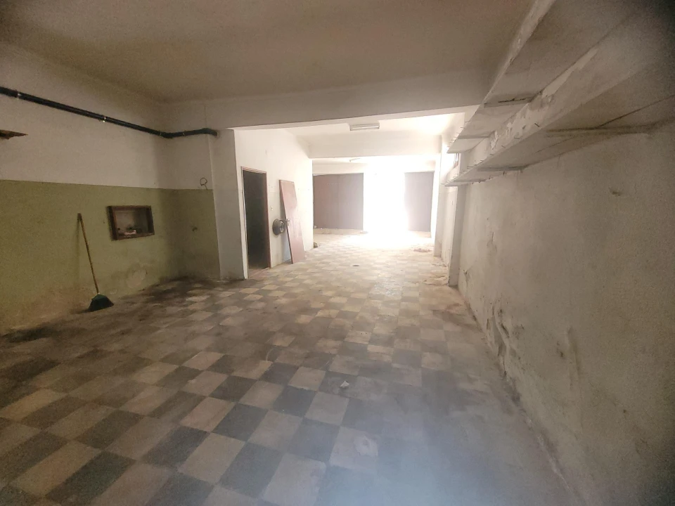 Garagem para Venda em União das Freguesias de Setúbal Foto 5