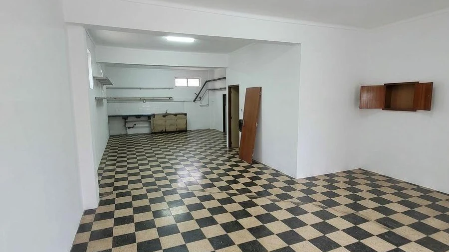 Garagem para Venda em União das Freguesias de Setúbal