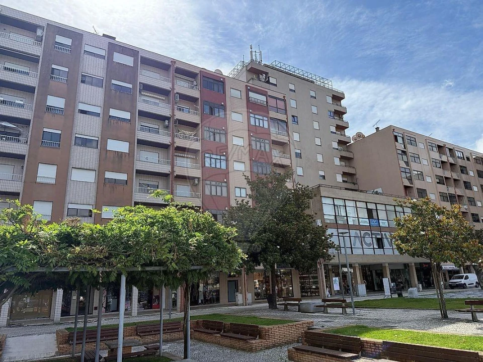 Apartamento T3 para Venda em Povoa de Lanhoso (N. Senhora do Amparo) Foto 19