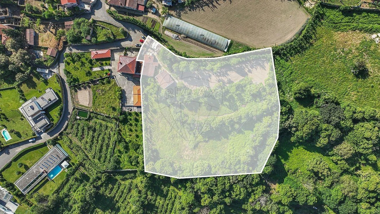 Moradia T7 para Venda em Este (São Pedro e São Mamede) Foto 2