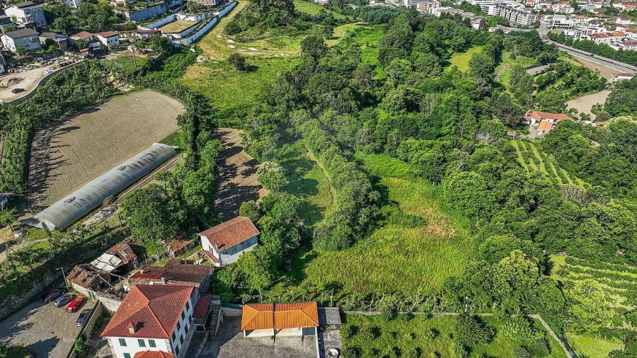 Moradia T7 para Venda em Este (São Pedro e São Mamede) Foto 8