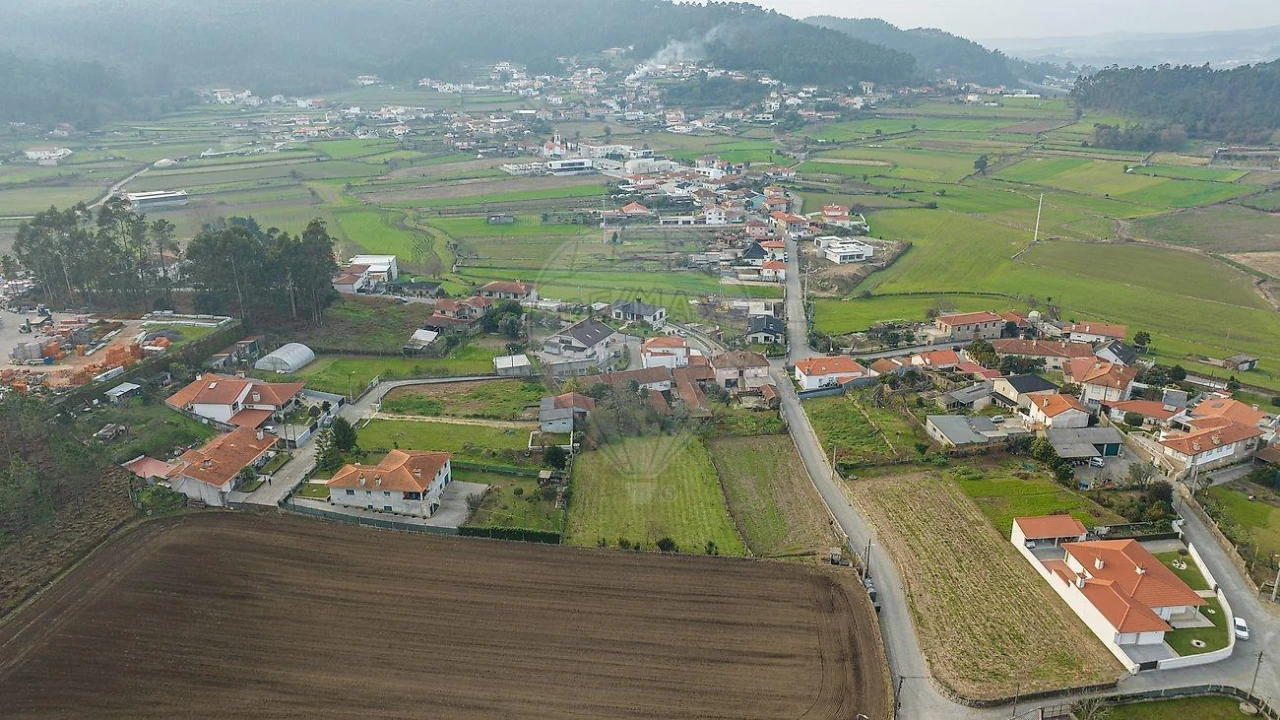 Moradia T4 para Venda em Pereira Foto 2