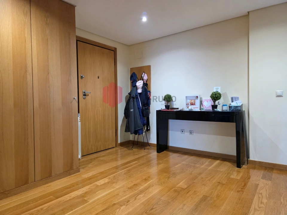 Apartamento T3 para Venda em Cidade da Maia Foto 19