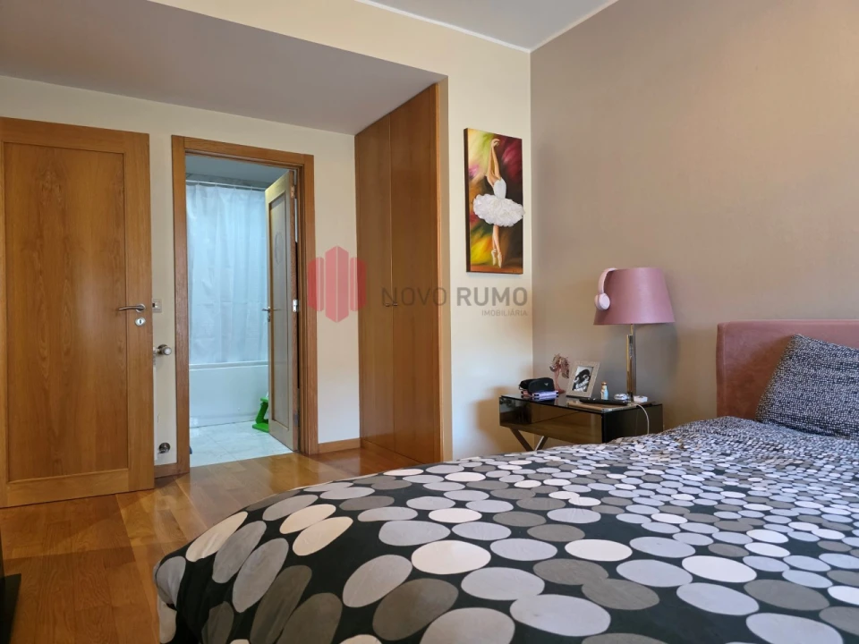 Apartamento T3 para Venda em Cidade da Maia Foto 33