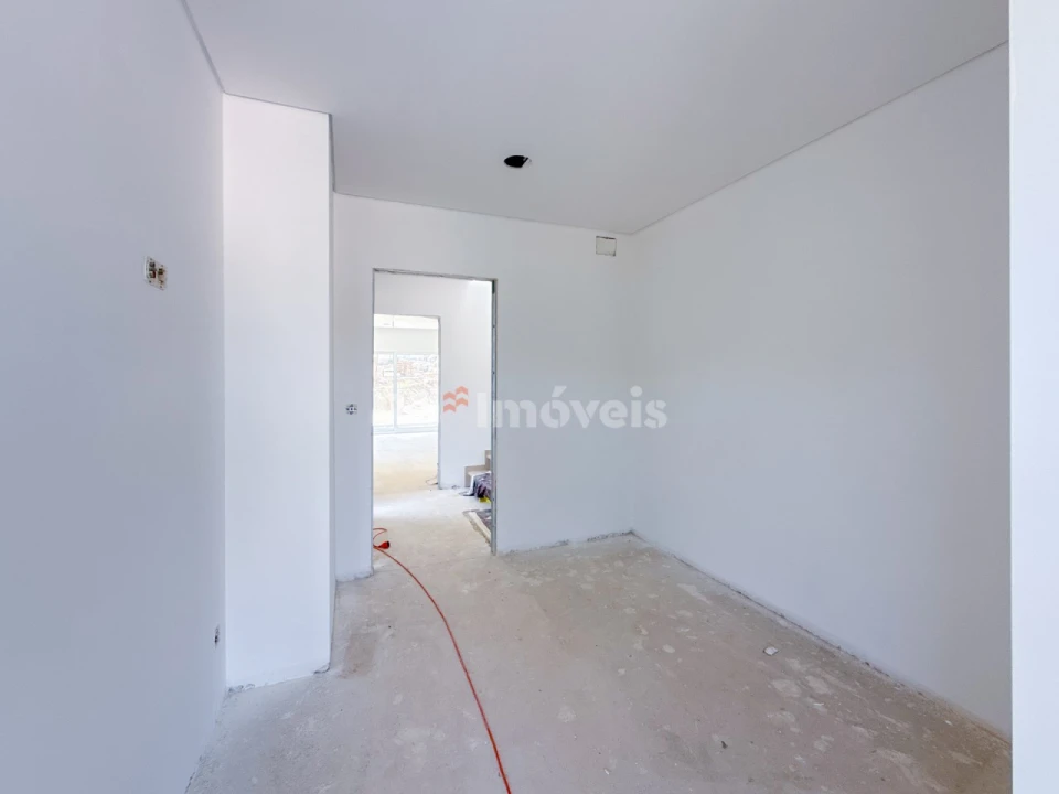 Moradia T3 para Venda em Aguas Belas Foto 21