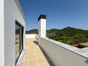Moradia T3 para Venda em Aguas Belas