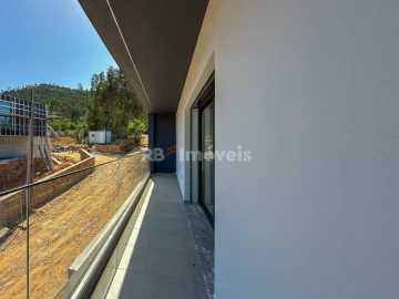 Moradia T3 para Venda em Aguas Belas