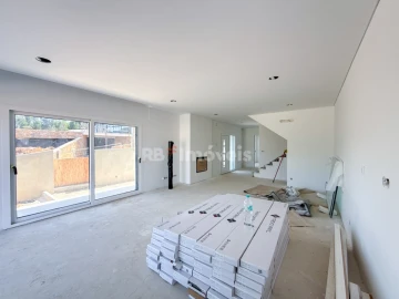 Moradia T3 para Venda em Aguas Belas