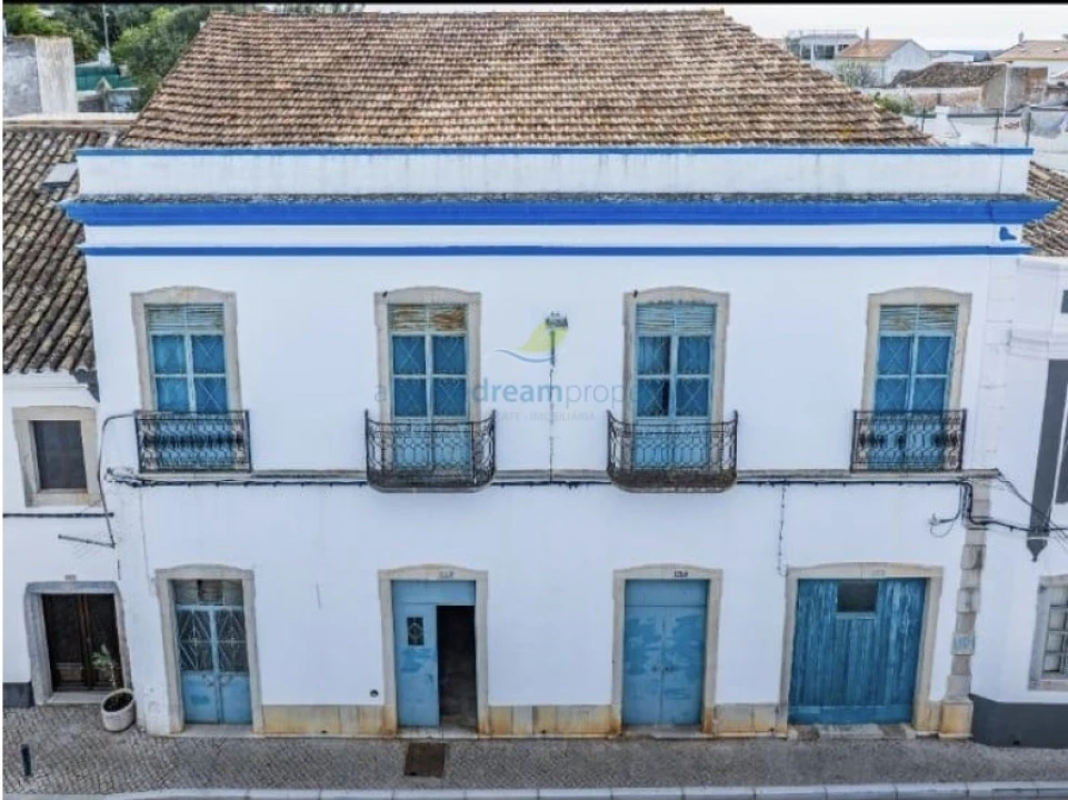 Moradia T4 para Venda em Conceição e Estoi Foto 1