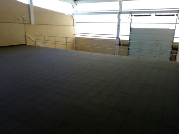 Armazém para Arrendamento em Santa Maria e São Miguel, São Martinho, São Pedro Penaferrim