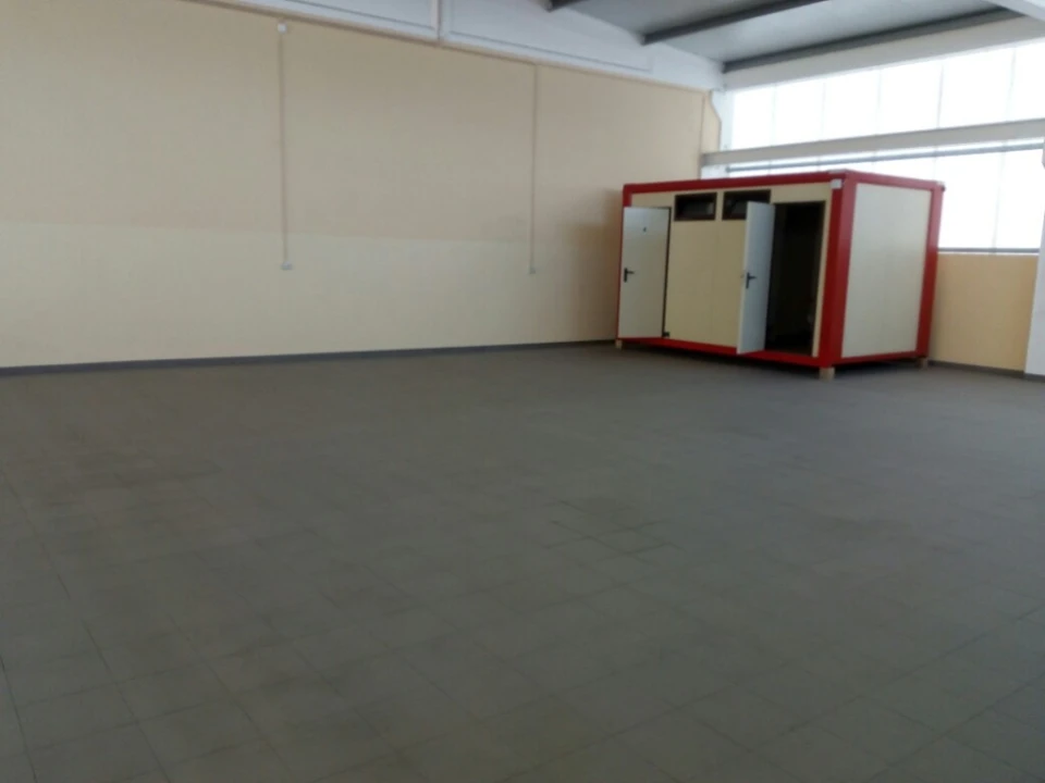 Armazém para Arrendamento em Santa Maria e São Miguel, São Martinho, São Pedro Penaferrim Foto 5