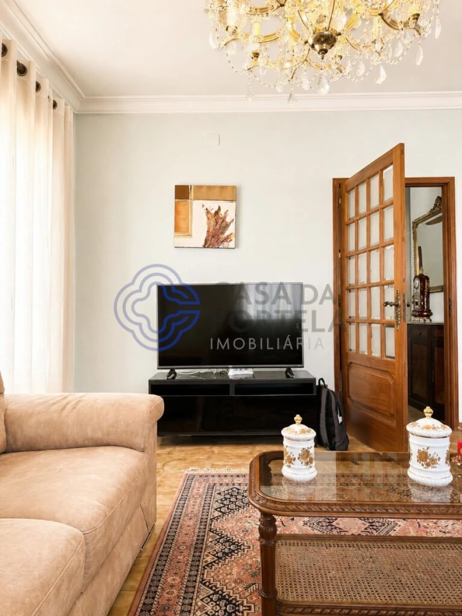 Moradia T5 para Venda em Canidelo Foto 3