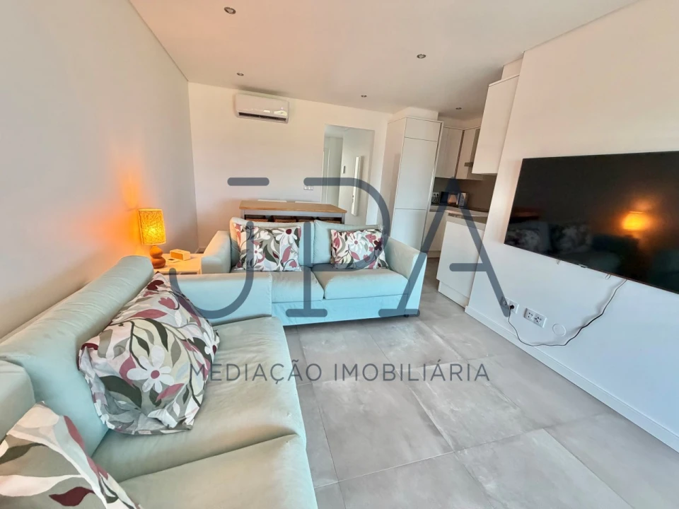 Apartamento T2 para Venda em Monte Gordo Foto 2