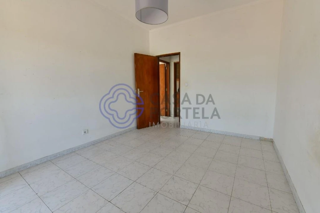 Apartamento T2 para Venda em Amora Foto 29