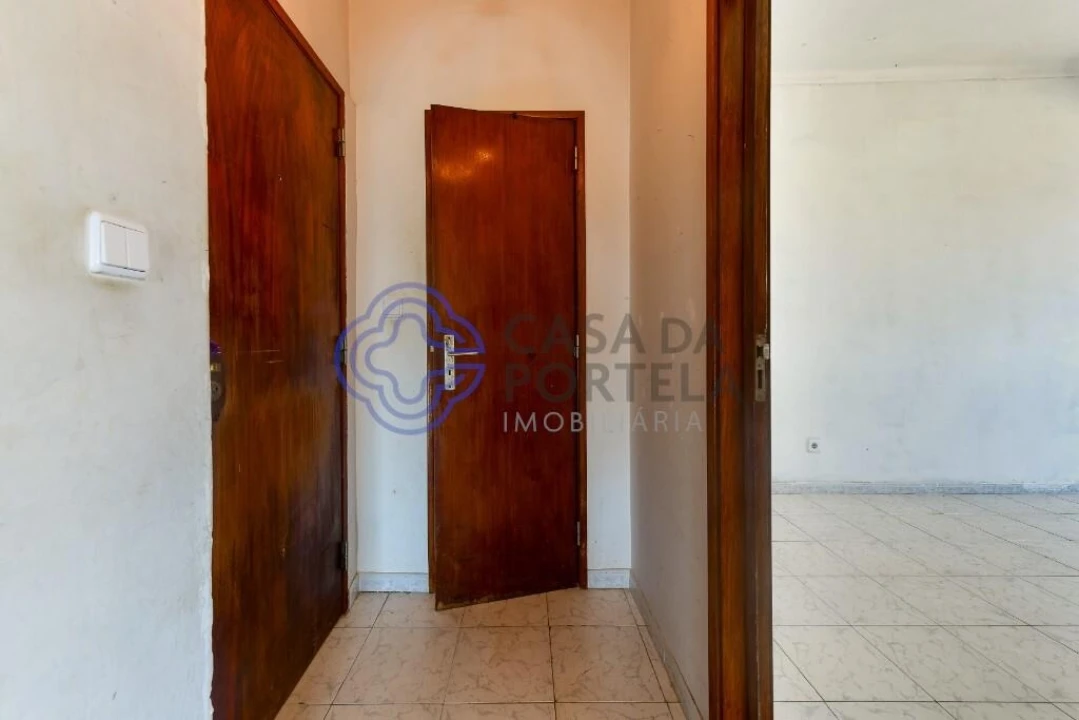 Apartamento T2 para Venda em Amora Foto 12