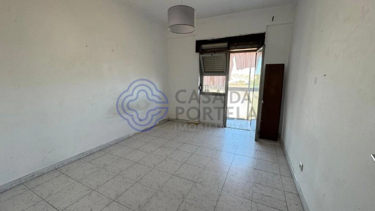 Apartamento T2 para Venda em Amora Foto 11