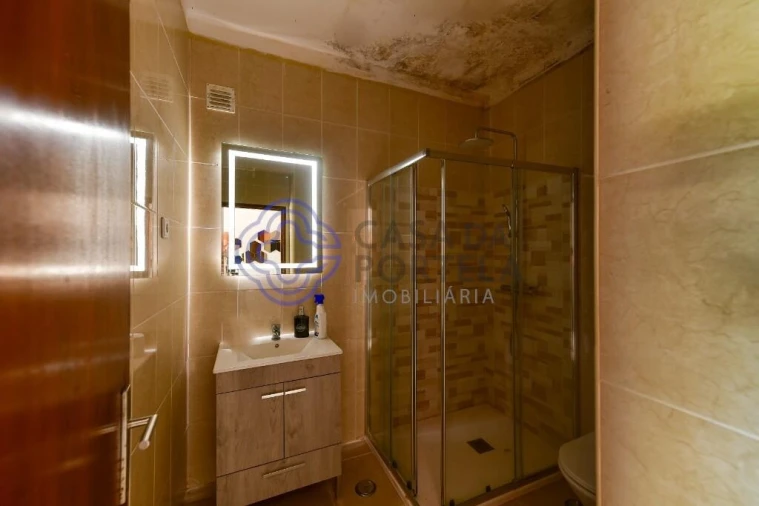 Apartamento T2 para Venda em Amora Foto 35