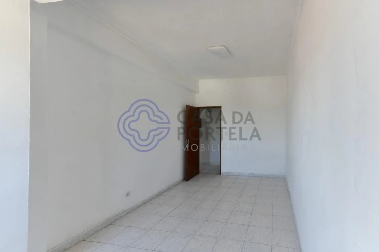 Apartamento T2 para Venda em Amora Foto 46