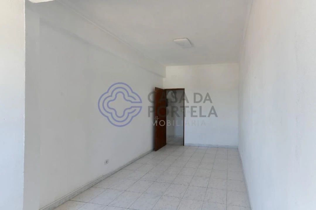 Apartamento T2 para Venda em Amora Foto 46