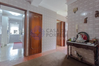Moradia T5 para Venda em Gulpilhares e Valadares