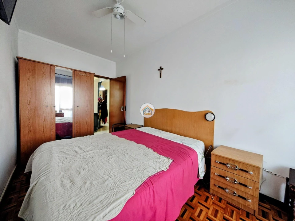 Apartamento T3 para Venda em Olhão Foto 29