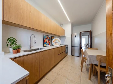 Apartamento T3 para Venda em Olhão