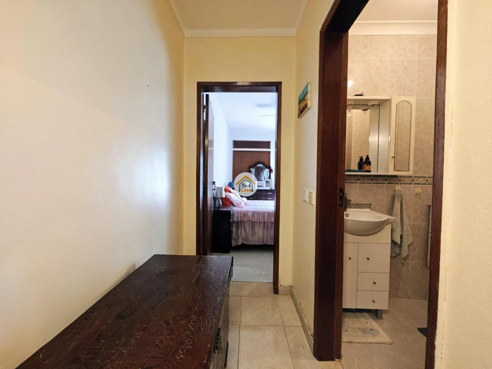 Apartamento T3 para Venda em Olhão Foto 24