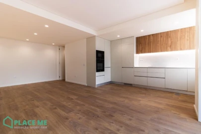 Apartamento T2 para Arrendamento em Azurem