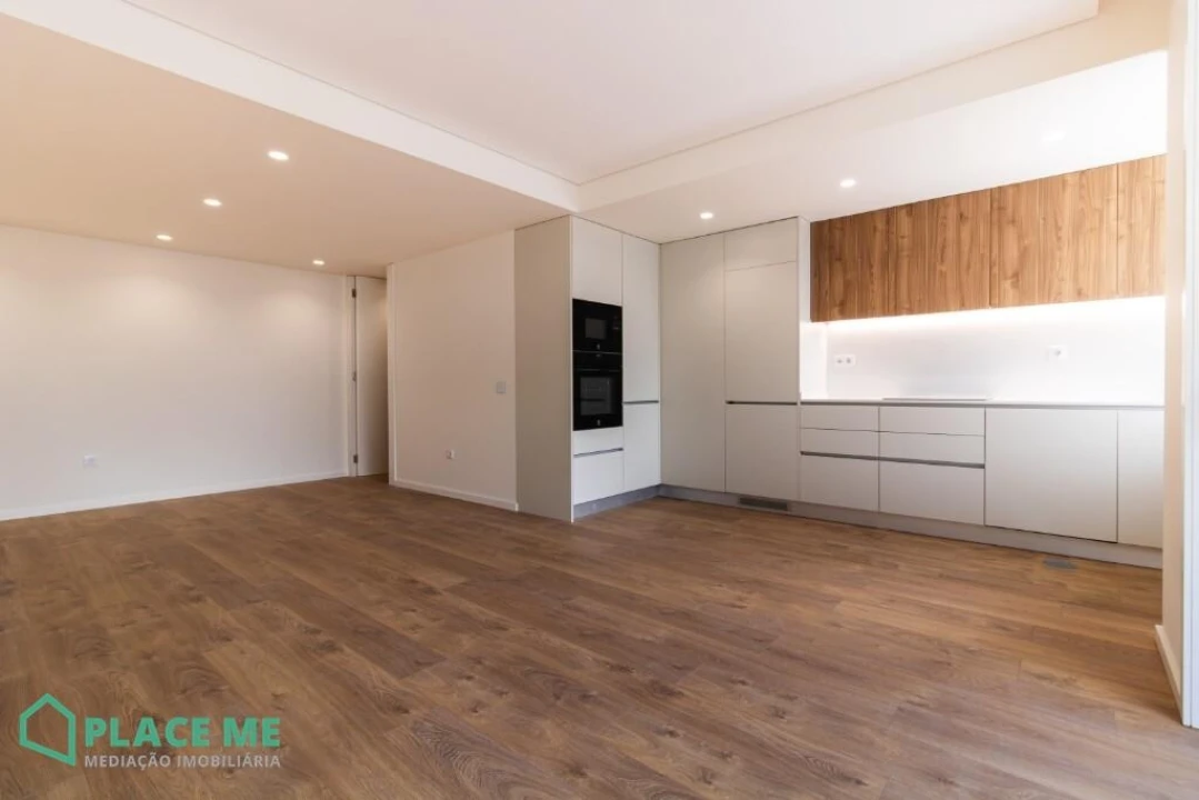 Apartamento T2 para Arrendamento em Azurem Foto 6