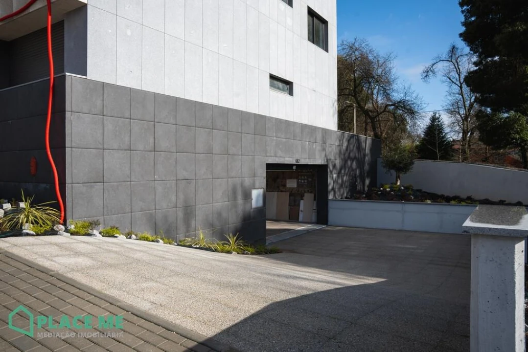 Apartamento T2 para Arrendamento em Azurem Foto 30