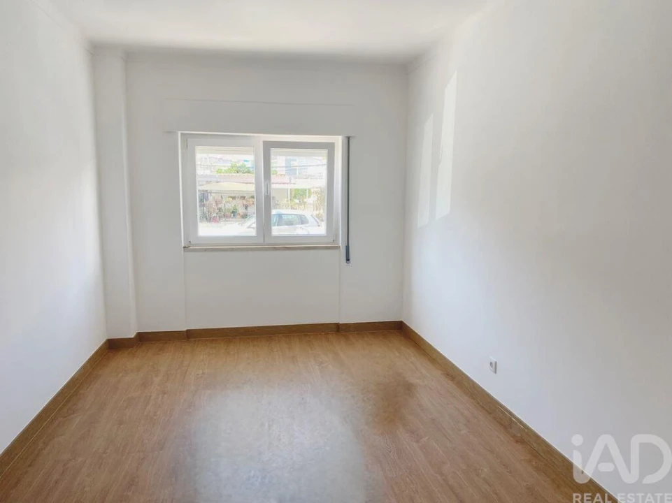 Apartamento T3 para Venda em Pinhal Novo Foto 11