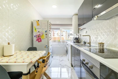 Apartamento T2 para Venda em Seixal, Arrentela e Aldeia de Paio Pires