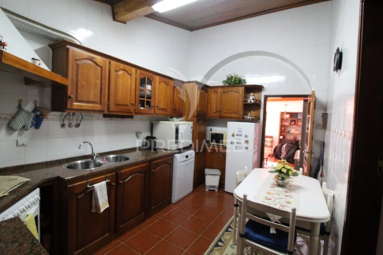Moradia T2 para Venda em Vimieiro Foto 5