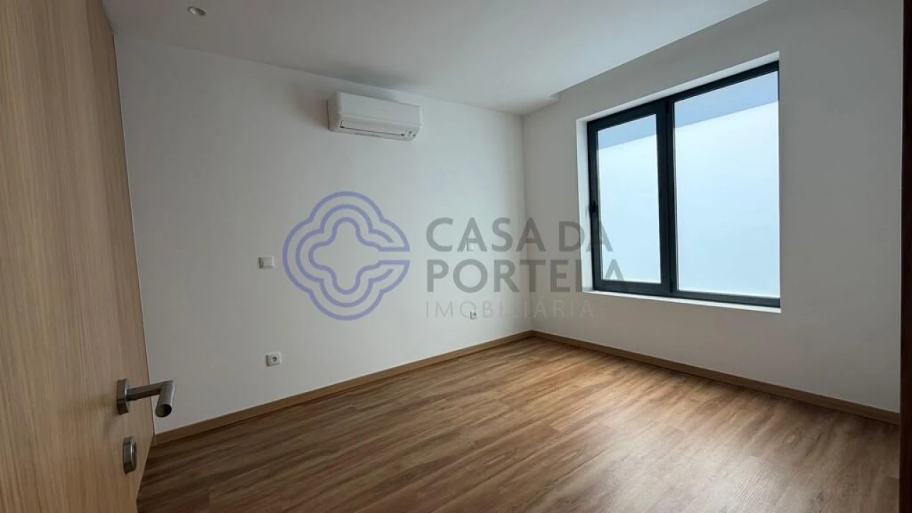 Apartamento T2 para Venda em Alfena Foto 6