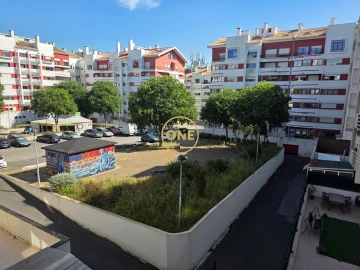 Apartamento T2 para Venda em Algueirão-Mem Martins
