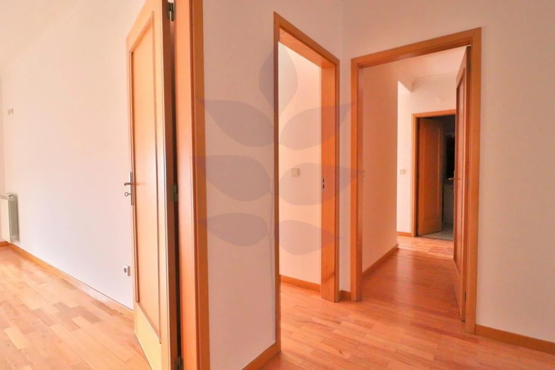 Apartamento T3 para Venda em Gualtar Foto 6