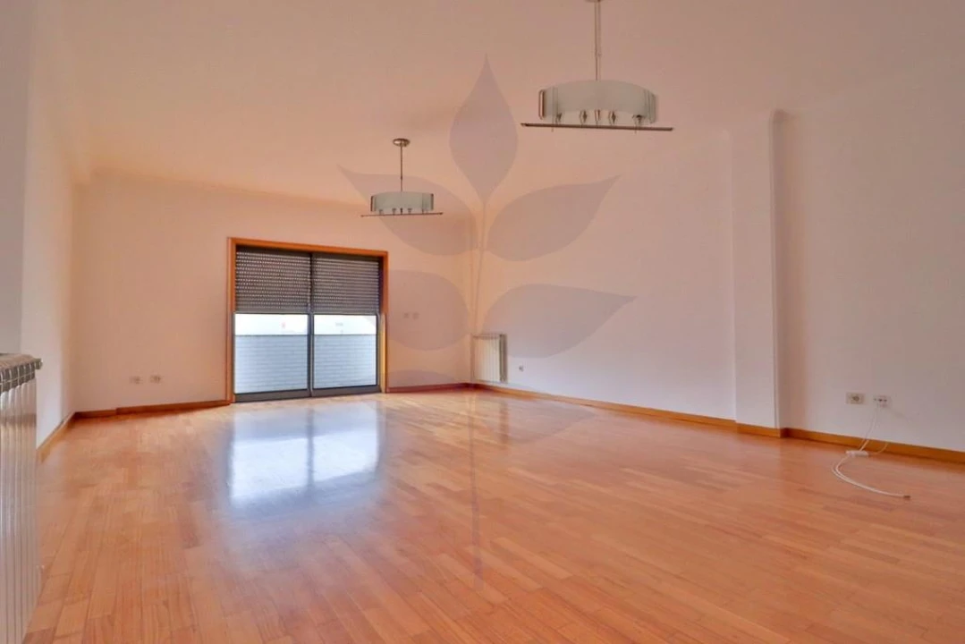 Apartamento T3 para Venda em Gualtar Foto 19