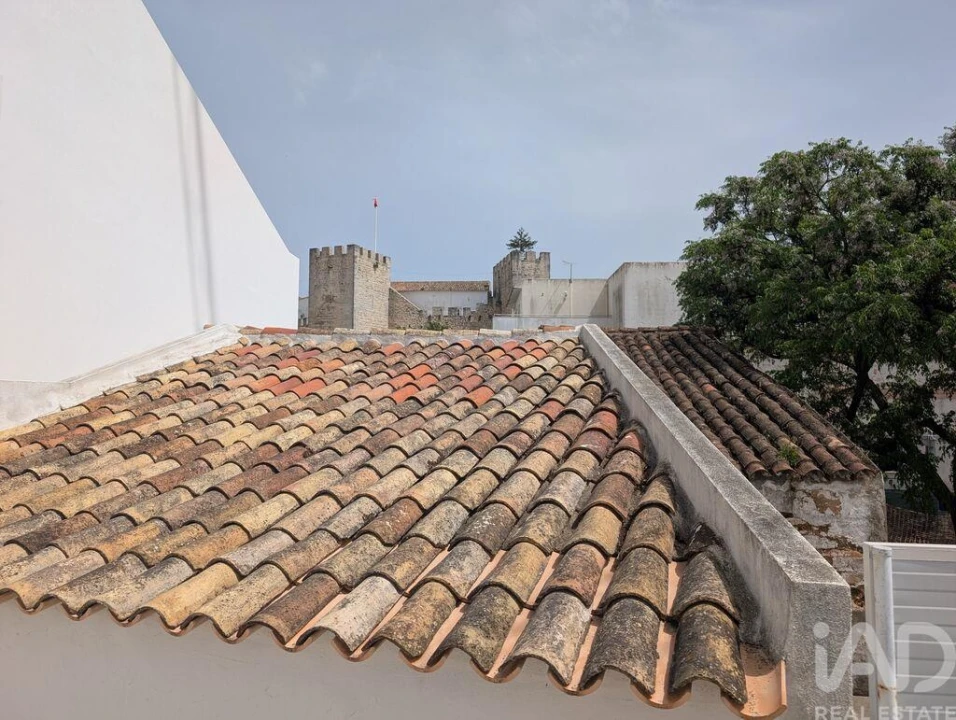 Moradia T2 para Venda em Loule (São Sebastião) Foto 17