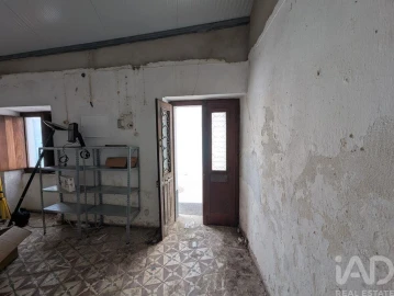 Moradia T2 para Venda em Loule (São Sebastião)