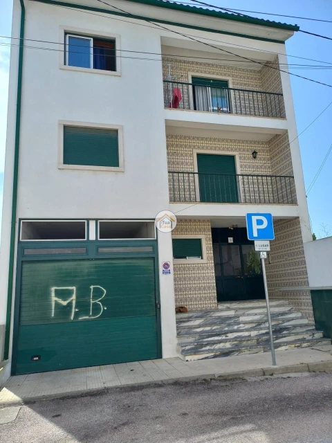 Apartamento T2 para Venda em Lousã e Vilarinho