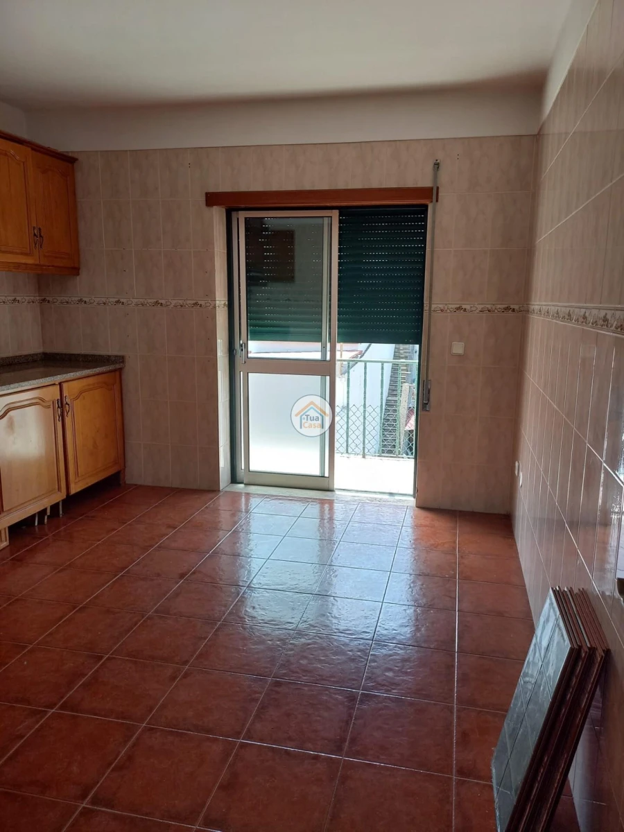 Apartamento T2 para Venda em Lousã e Vilarinho Foto 11