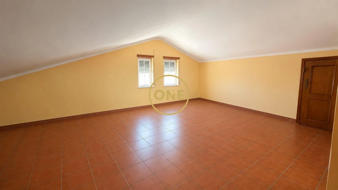 Moradia T4 para Venda em Golegã Foto 34